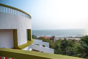 Villa Infinity By The Sea - Image 2