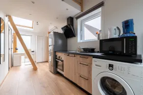 Brogneaux | All the essentials in a pied-à-terre - Image 4
