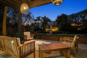Newly Remodeled Luxury Waterfront Home on Venice Canal with Jacuzzi - Image 3