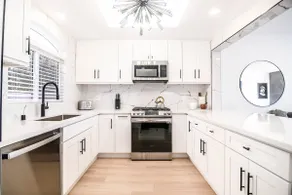 ULTRA LUX, Near PCH, best views! - Image 2
