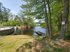 Dog-Friendly Near Ski Mtn w/ Hot Tub & Fireplace - Image 5