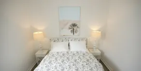 The Good Vibe Stay: Bungalow | Sleeps 7 | Pet - Image 5