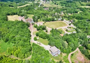 Luxury 2BR | Wood Fireplace | Near Windham Mtn - Image 5
