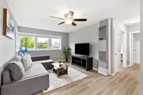 Renton Cottage- Minutes To Downtown Renton! - Image 3