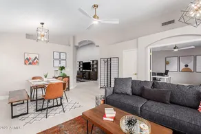 Newly remodeled beauty with pool - Image 4