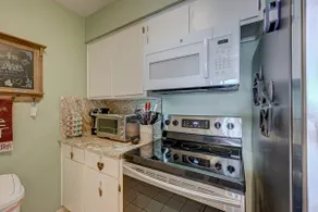 Lake Conroe Waterfront | Pool + Game Night Fun! - Image 4