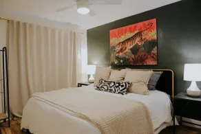 Dream On | Trendy retreat near historic downtown - Image 2