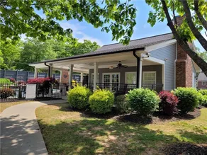 Gated Townhouse in Clemson with Pool and Gas Grill - Image 2