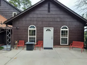 Bluff Cottage Private Guesthouse - Image 2