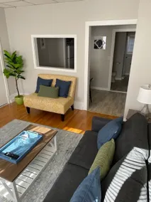Potter Suite, Historic Wakefield Apartment - Image 4