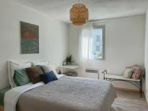 La Voulzie Apartment, Private Parking and Terrace - Image 5