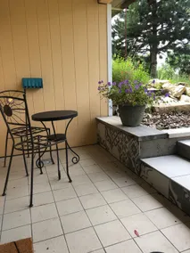 Modern and quiet with terrace - Image 4