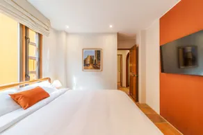 Luxury 2BR Condo in La Candelaria | Chimney & BBQ° - Image 4