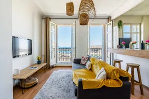 Haussmannian apartment 70 m² Bright Central - Image 5