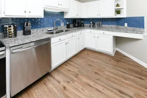 Beautiful Villa in Myrtle Beach within 4 min walk to the beach - Image 5