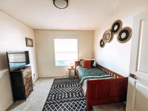 Misty Meadows Retreat - Image 4