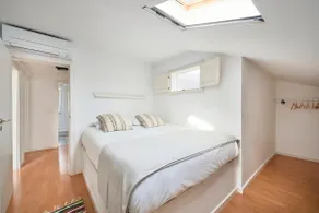 Bright Apt w Balcony, AC, Parking, By TimeCooler - Image 3