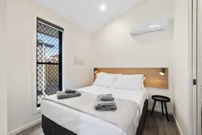 Kenilworth Country Cabins - Image 2