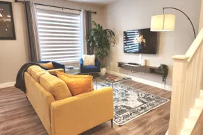 Home in South Edmonton (Stunning 3 Bedroom) - Image 5