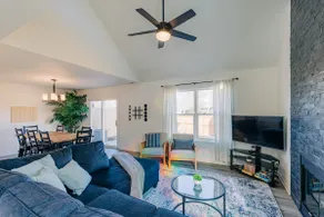 Lawrence Layup - Cozy King Suite, Family Fun & KU - Image 2