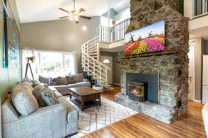 The Lake Front Oasis in Eldon•Near Bagnell Dam - Image 3