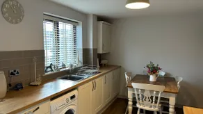 Cosy 2 bed, home from home - Image 4