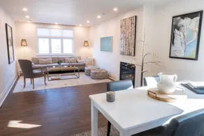 Upscale Stunning Victorian Home - Image 3