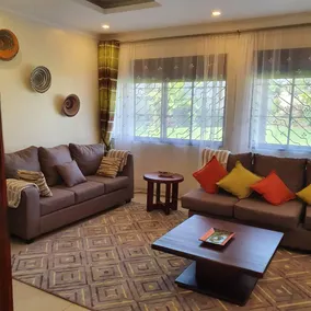 Cozy home in the heart of Kisoro - Image 4