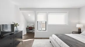Location! Private Rooftop, Luxury Near BOA Stad - Image 5