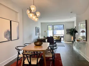 Location! Private Rooftop, Luxury Near BOA Stad - Image 4