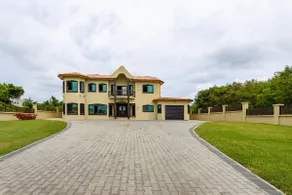 VILLA BELLE - Image 2