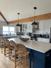 Newly-remodeled, epic ocean view - Image 2