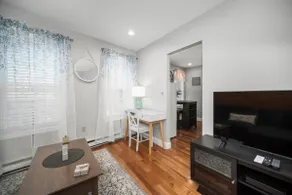 Exquisite North End 1brm - Image 2