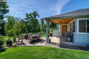 River House in Roseburg on the South Umpqua - Image 2