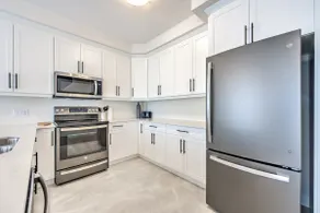 *NEW*3BR 3BATH w/ Luxe Amenities (close to 401) - Image 5