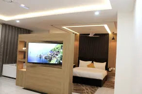 Jacuzzi-HotTub-Private Bedroom and private Terrace - Image 3