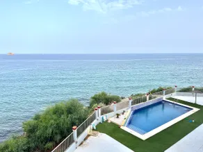 Apartment with a view, the sound of the waves - Image 2