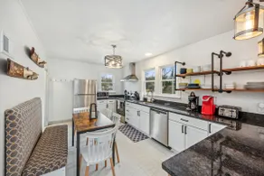 Welcome to Blue Buff! Pet Friendly/Firepit/Fenced! - Image 4