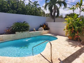 JaviMar Guest House with Pool & Solar Panels - Image 3