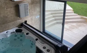 Charming, Pool/Spa/Home Theater etc. 5* rated - Image 3