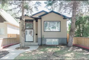 3 Bedroom | Central Location | 2 Bath | Quiet Str - Image 2