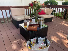 Large Backyard Grill & Chill: Eclectic Escape! - Image 4