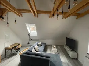 Stylish apartment - Image 2