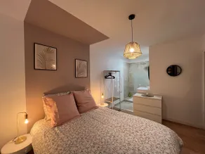 Cosy Gannat - Image 3
