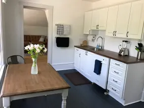 2 Bed on Main - Image 2