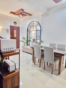Cozy home with Theater Game Room - Image 2