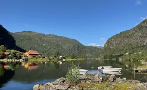 Scenic, rural and peaceful - Image 5