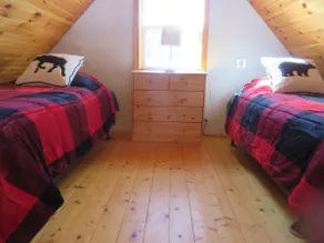 Beautiful modern log sided cabin - Image 5