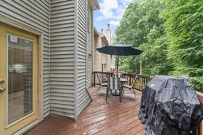Townhouse In Springfield! - Image 4