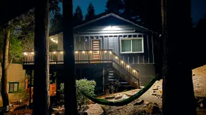 Beautiful Renovated Cozy Forest Home with Hot Tub in Crestline - Image 3